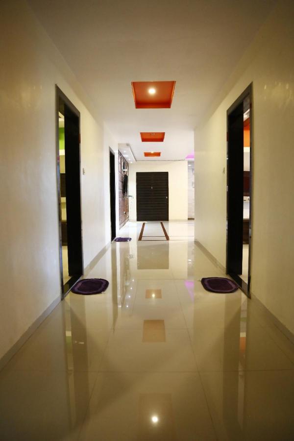 Hotel Shriyan มหาบาเลชวาร์ ภายนอก รูปภาพ